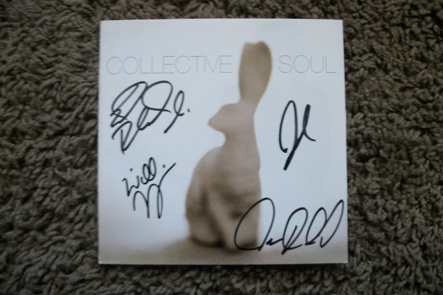 Collective Soul autographed cd booklet Collective Soul autographed cd booklet